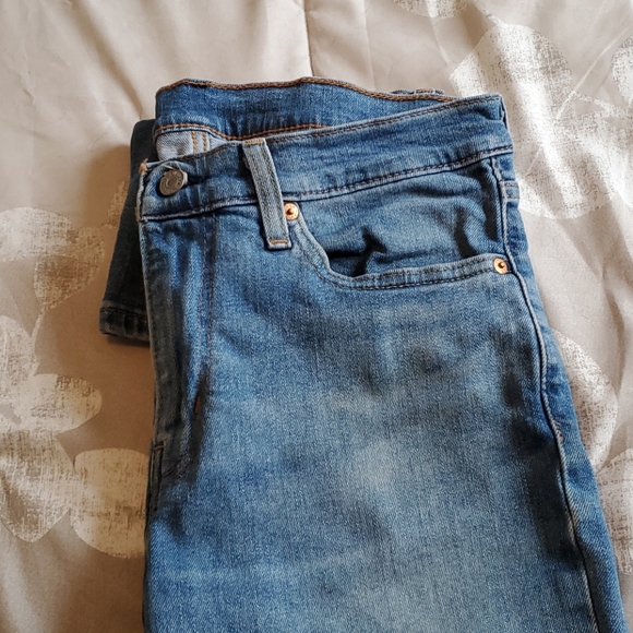 Jeans - Picture 1 of 5